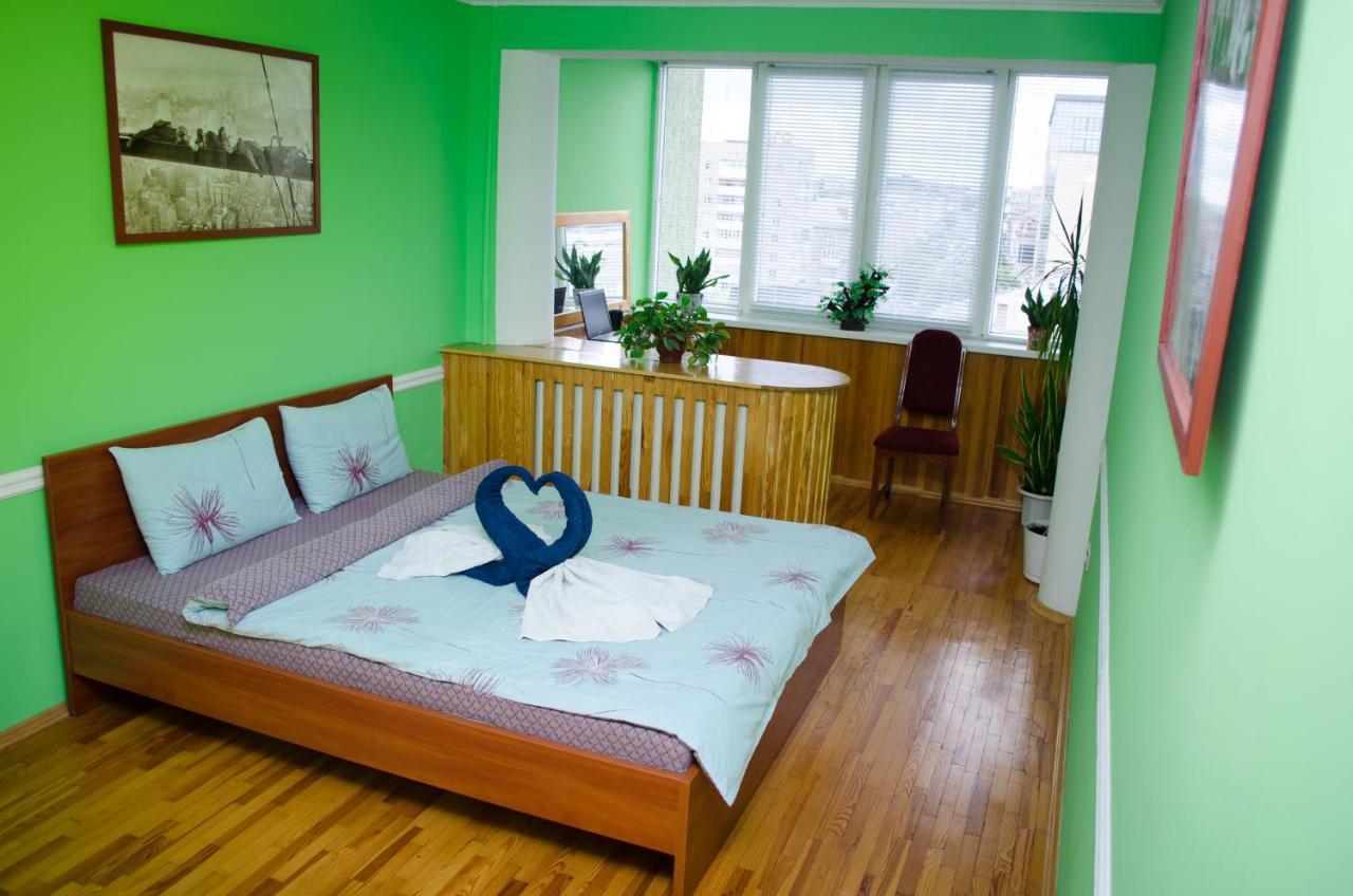Babylon Apartments Rivne Exterior photo